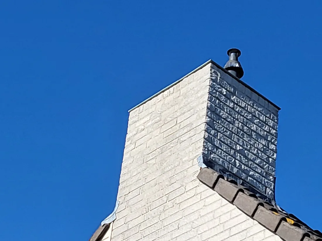 De schoorsteen is meestal het eerste probleem